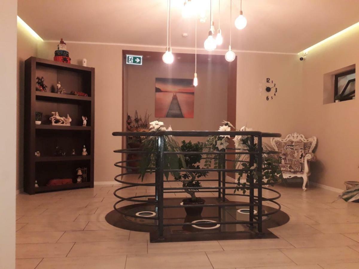 Primo Hotel Catania Bagian luar foto